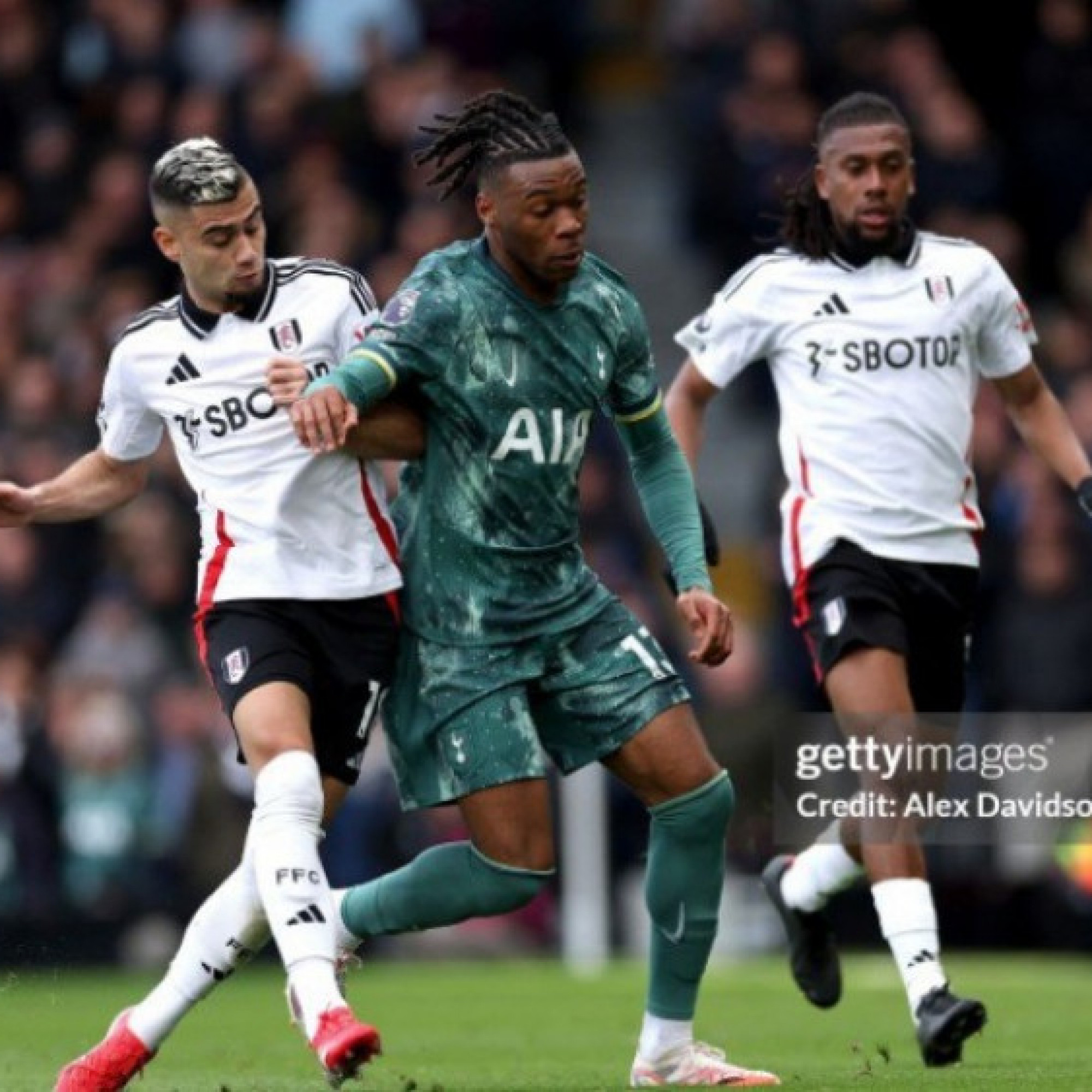  - Video bóng đá Fulham - Tottenham: Người hùng từ ghế dự bị (Ngoại hạng Anh)