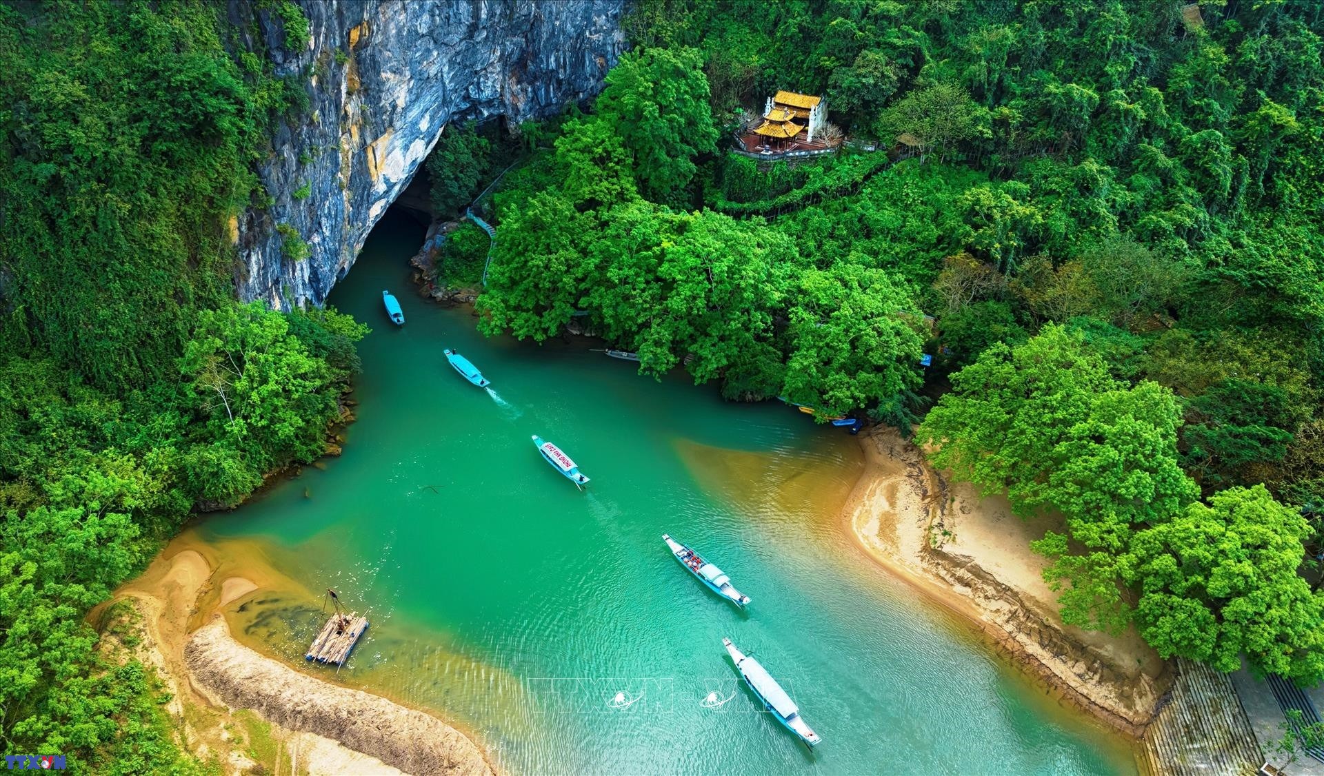 Phong Nha trở thành điểm đến tiết kiệm nhất châu Á mùa xuân 2025 - 1