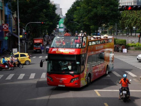  - TPHCM: Thí điểm xe buýt mui trần và tuyến xe kết nối sân bay từ năm 2025