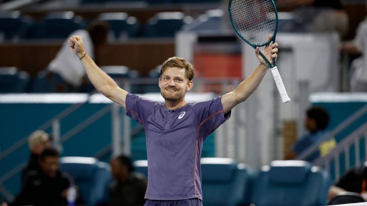 Goffin gây sốc khi loại Alcaraz, Djokovic "bật tung" cảm xúc ở Miami Open - 1