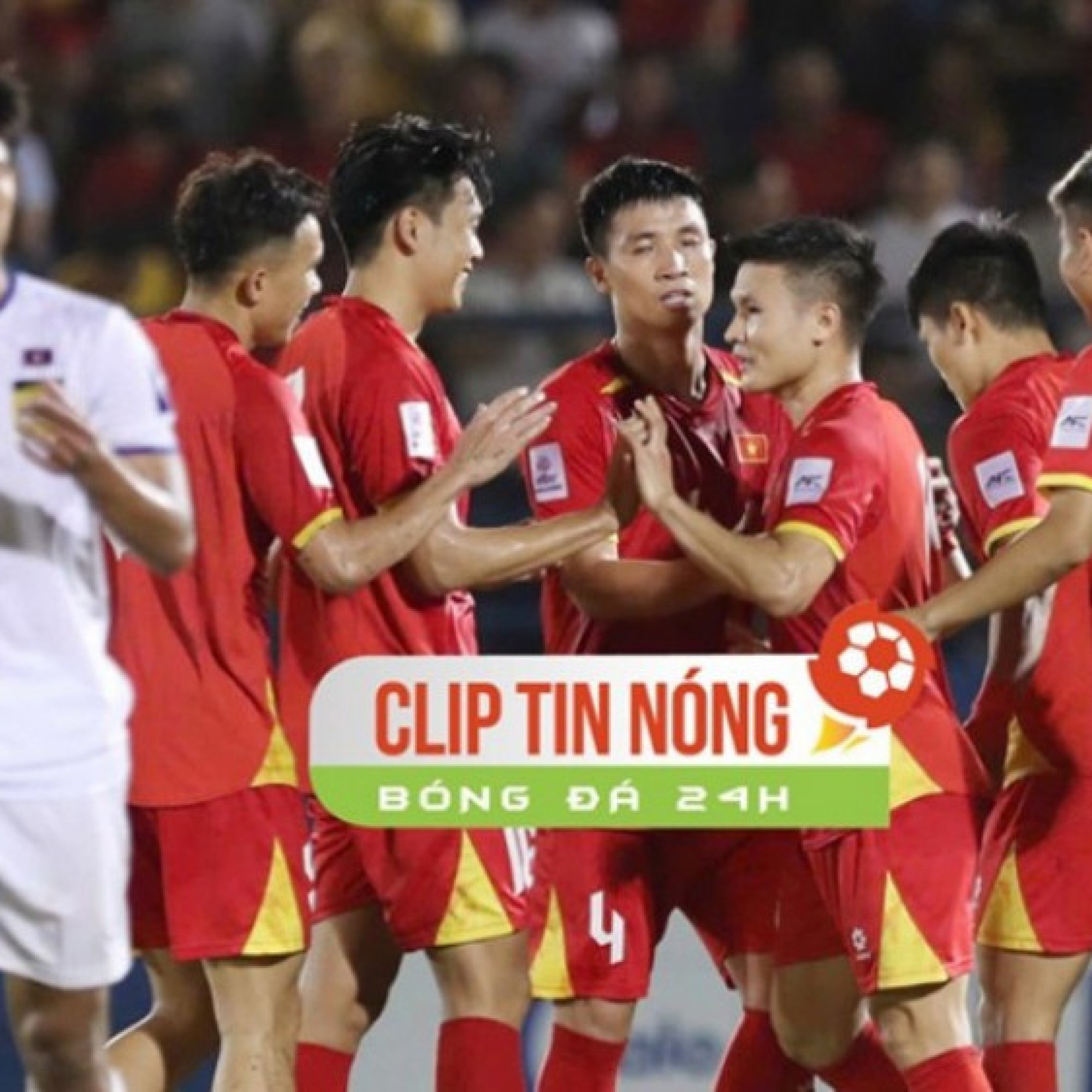  - ĐT Việt Nam "công phá" bảng xếp hạng FIFA sau trận thắng đậm Lào (Clip tin nóng)