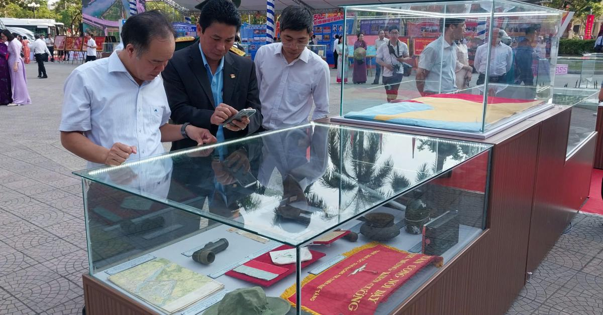 Đến Trung tâm Văn hóa Điện ảnh TP Huế xem trưng bày chuyên đề