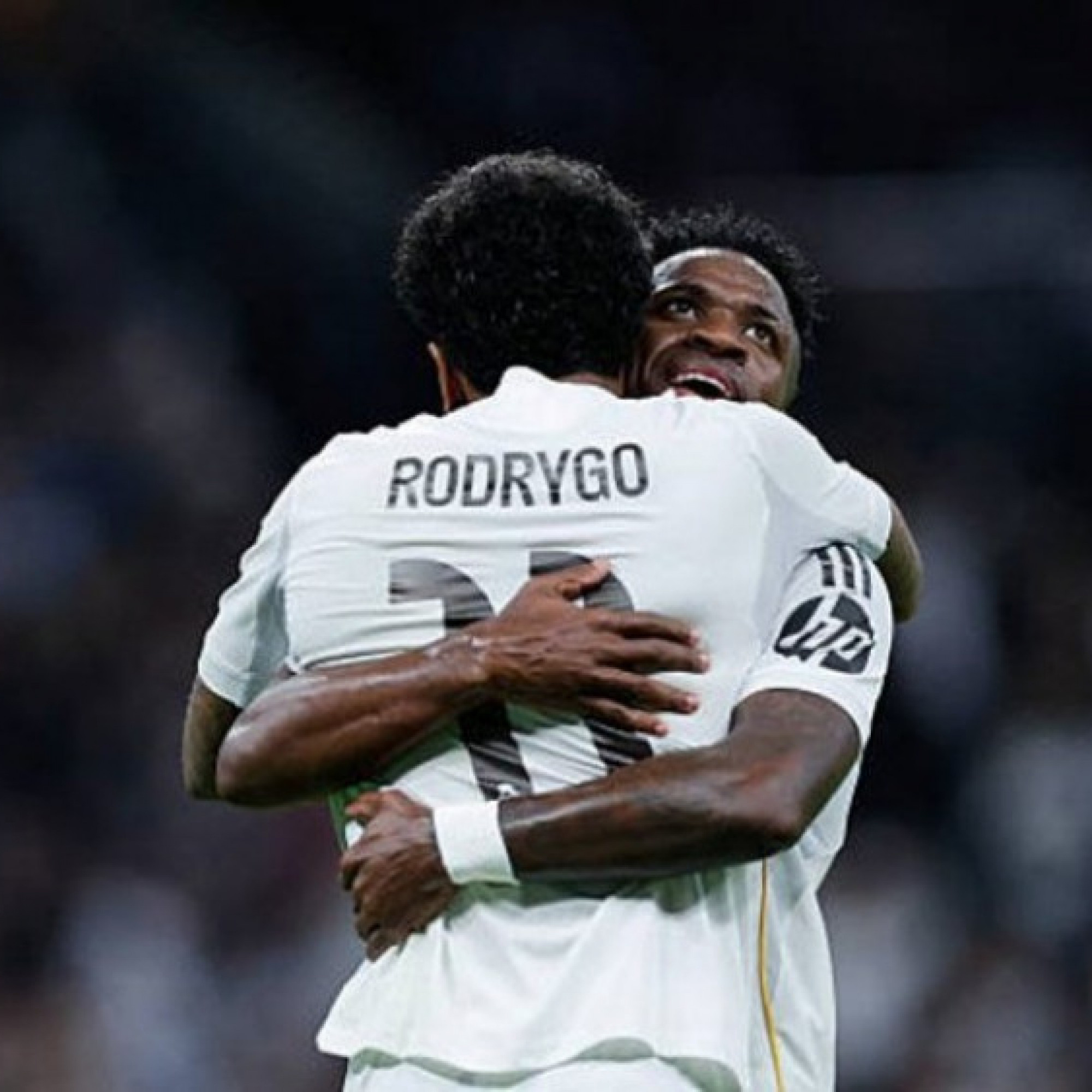 Top 10 sao tụt giá năm 2025: Vinicius, Wirtz góp mặt, ai thê thảm nhất?