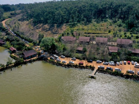  - Hàng nghìn du khách đổ về Măng Đen trong ngày đầu năm mới 2026