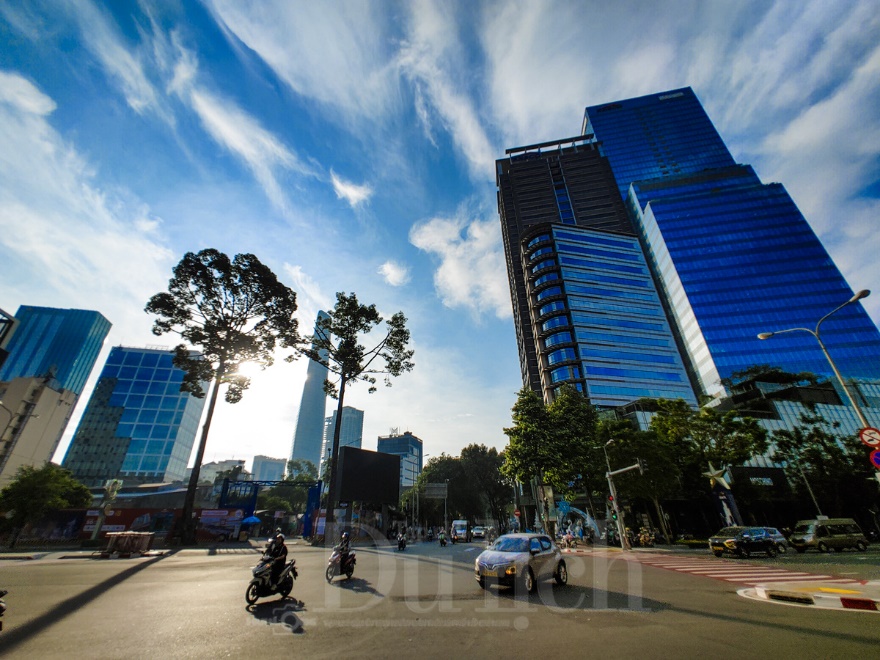 Mùng 2 Tết Dương lịch, dạo bước nhàn du giữa nhịp phố - 5