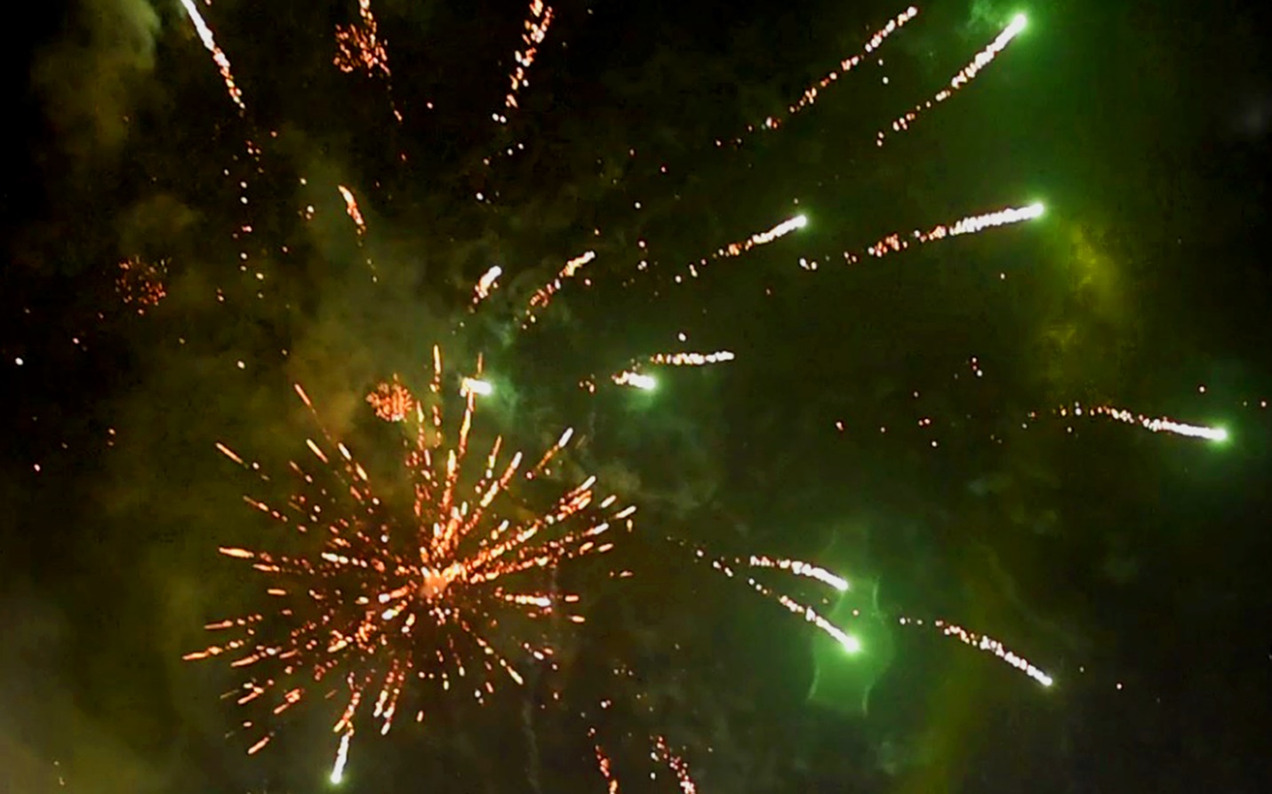 tung bung chuong trinh nghe thuat mang den chao xuan binh ngo 2026 - 17