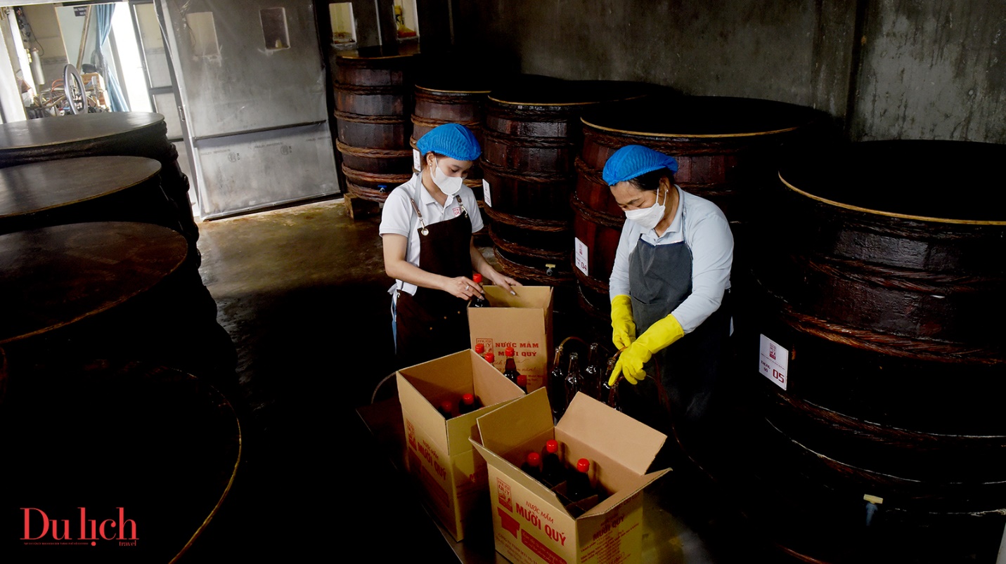 hoi sinh huong vi bien ca: hanh trinh dua nuoc mam sa can vuon xa - 9