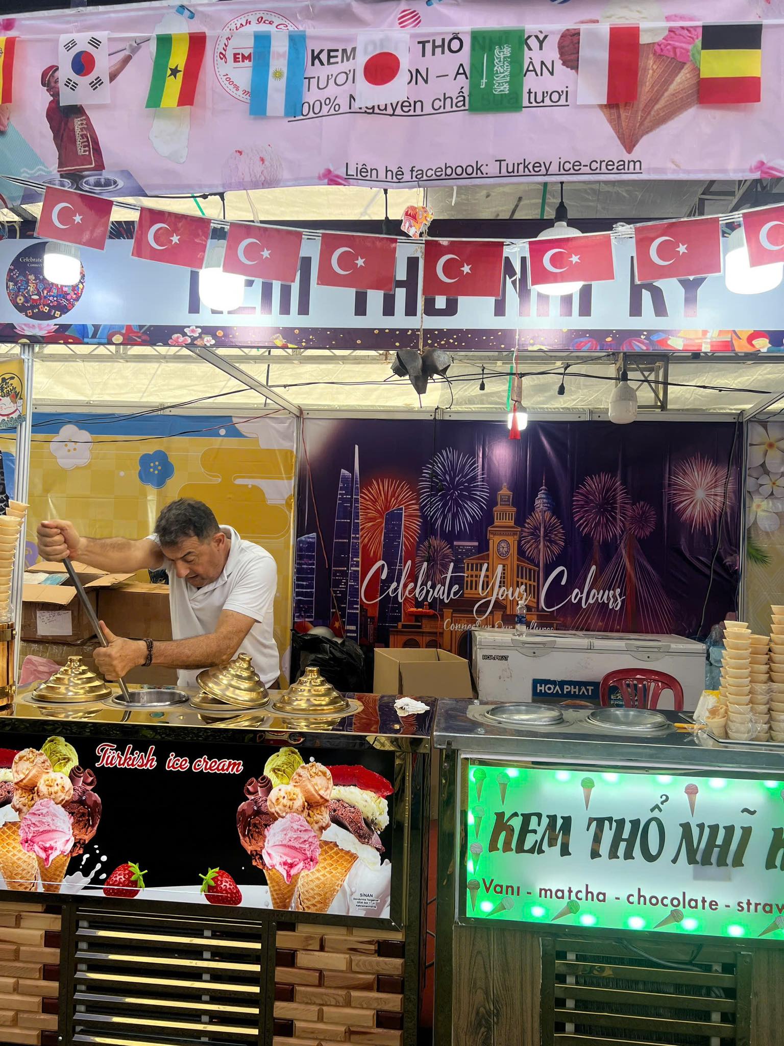 Văn hóa, ẩm thực và nghệ thuật gặp gỡ tại Thảo Cầm Viên Sài Gòn - 2