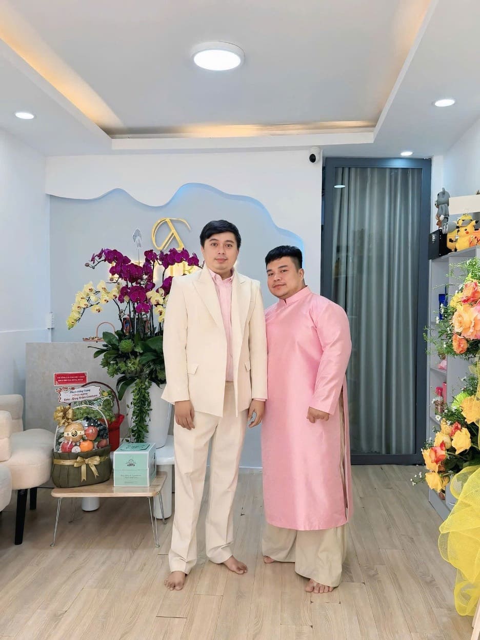 Hai NTK Duy Trần và Eric Moon ra mắt thương hiệu thời trang mới - 1