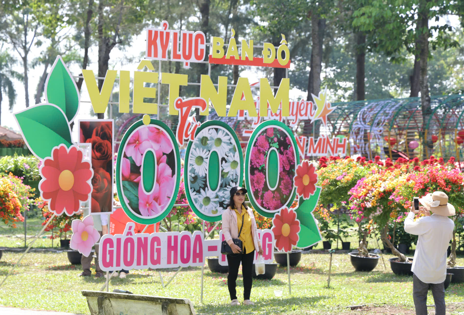Gần 600 nghìn du khách đến với Festival Hoa – Kiểng Sa Đéc - 3