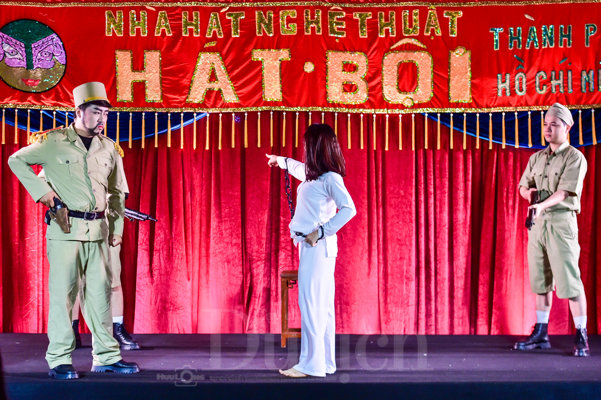 Qua cồn xem tuồng cổ: Giữ hồn di sản bằng không gian sáng tạo - 2