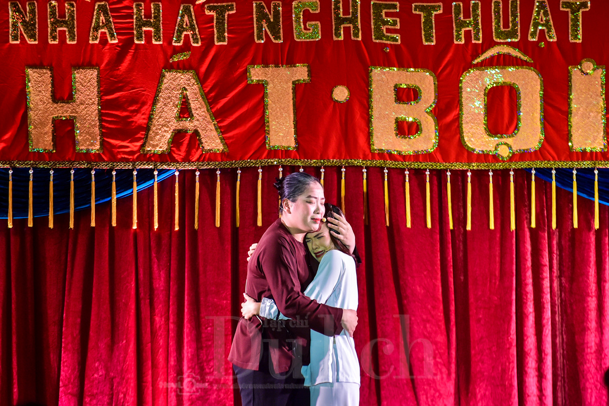 Qua cồn xem tuồng cổ: Giữ hồn di sản bằng không gian sáng tạo - 9