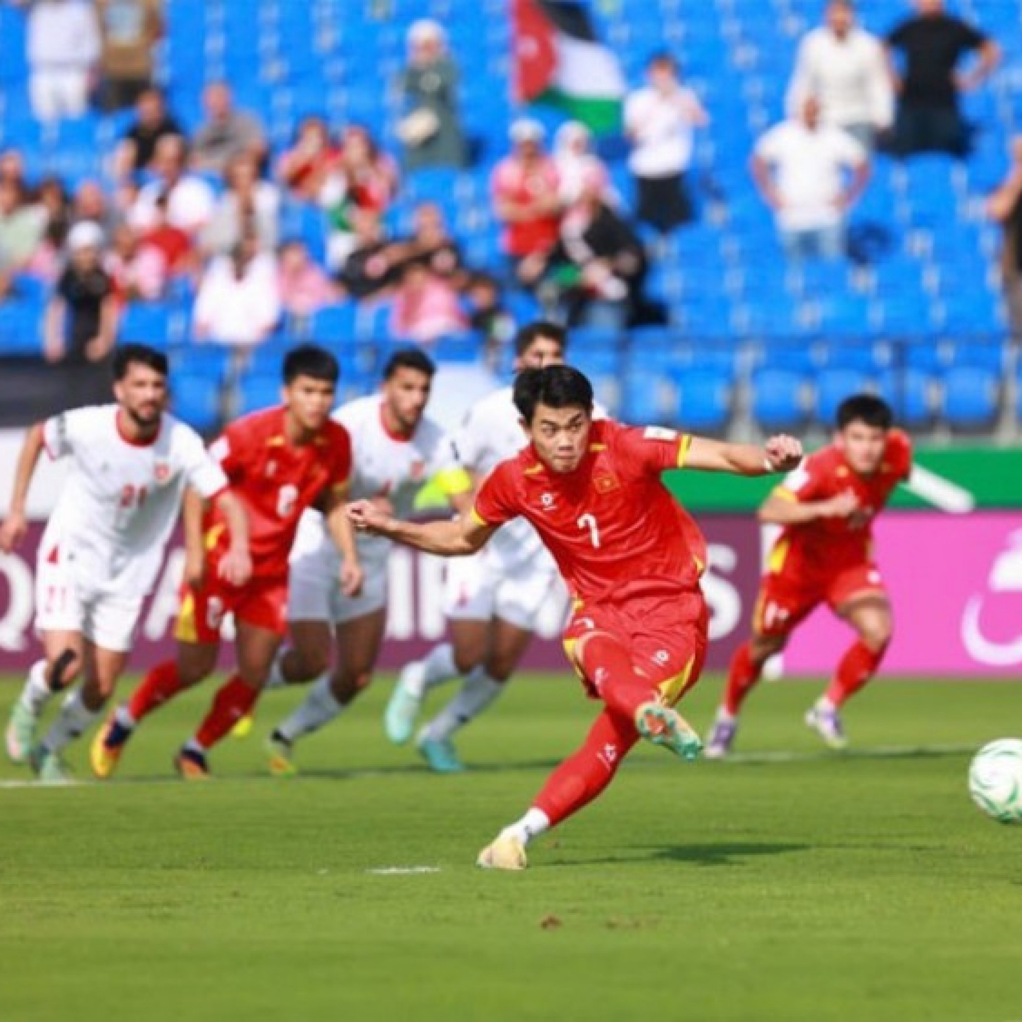  - Video bóng đá U23 Việt Nam - U23 Jordan: Đình Bắc & Hiểu Minh thăng hoa (U23 châu Á)