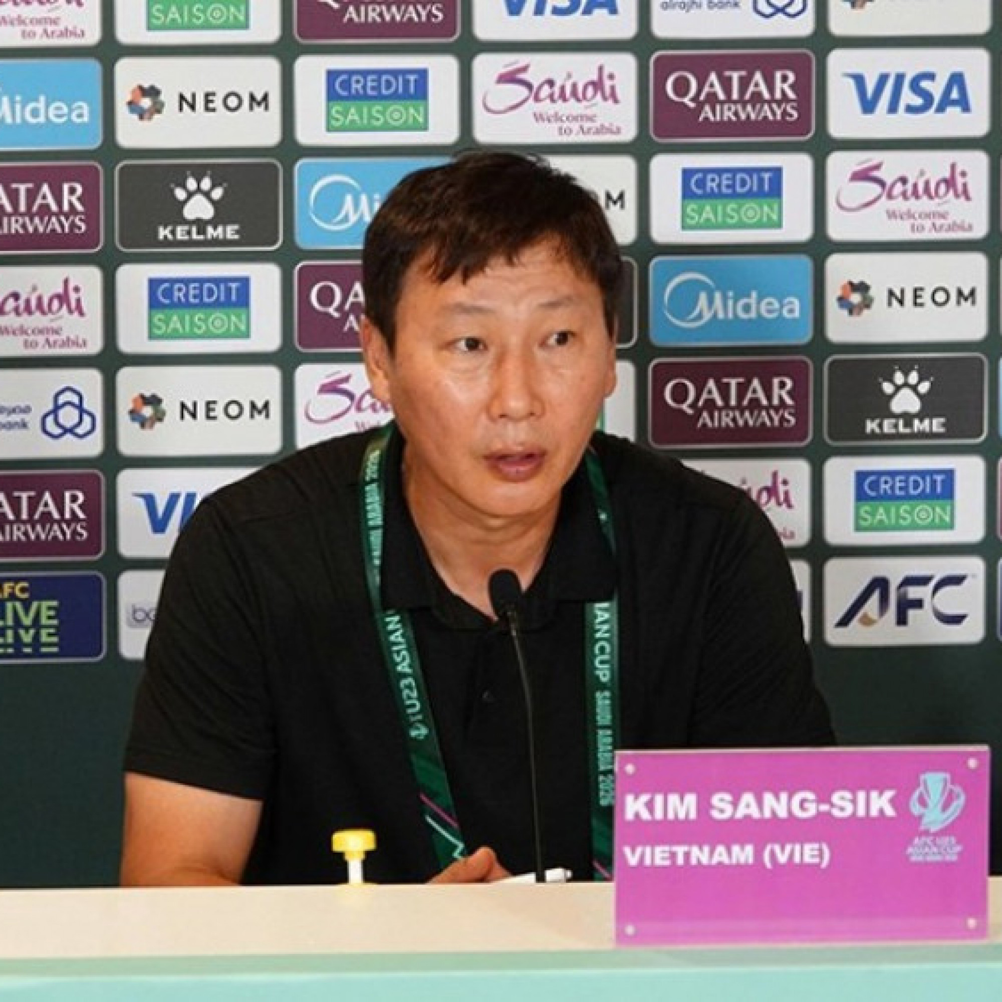  - Họp báo U23 Việt Nam - U23 Jordan: Thầy Kim tiết lộ bí kíp ghi bàn từ "bóng chết"