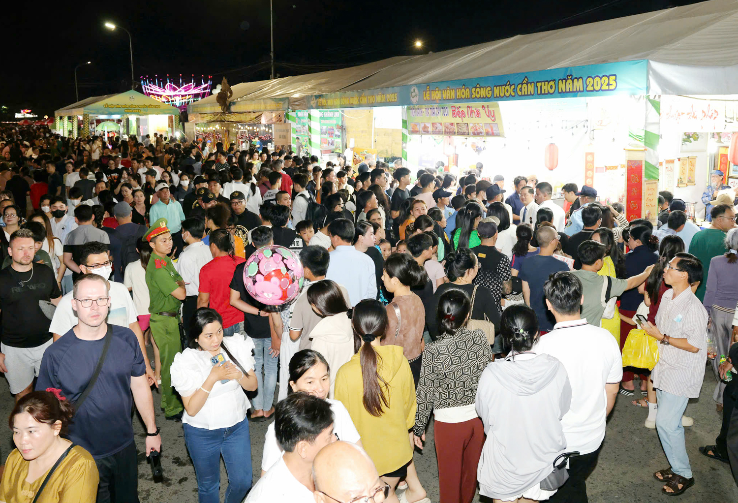 Cần Thơ đạt doanh thu du lịch gần 10.000 tỷ đồng - 4