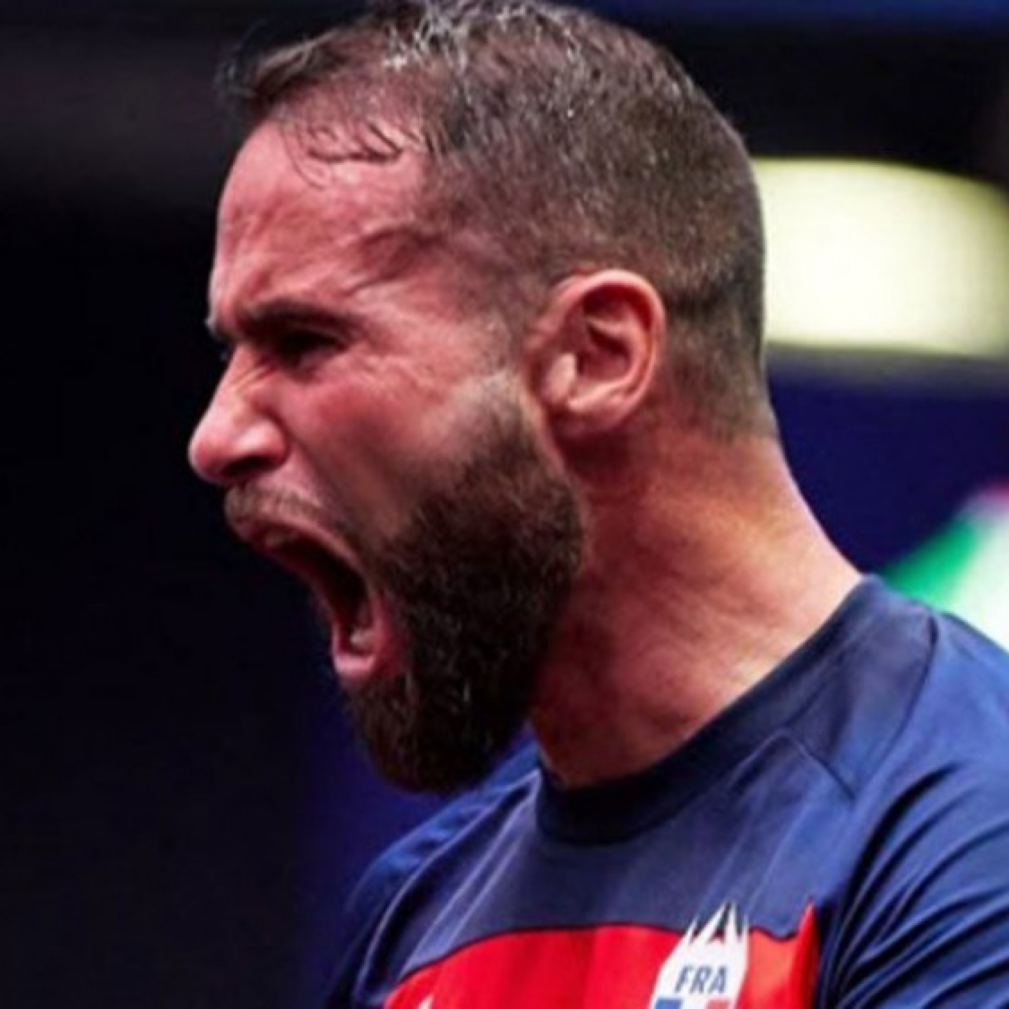  - Hấp dẫn World Cup 7 người: Cháu họ Zidane sút hỏng penalty, TBN rượt đuổi Peru 13 bàn