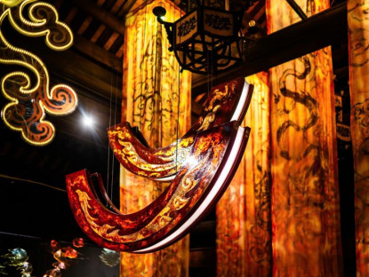 Triển lãm ngợi ca “đạo học” được nhiều người chú ý