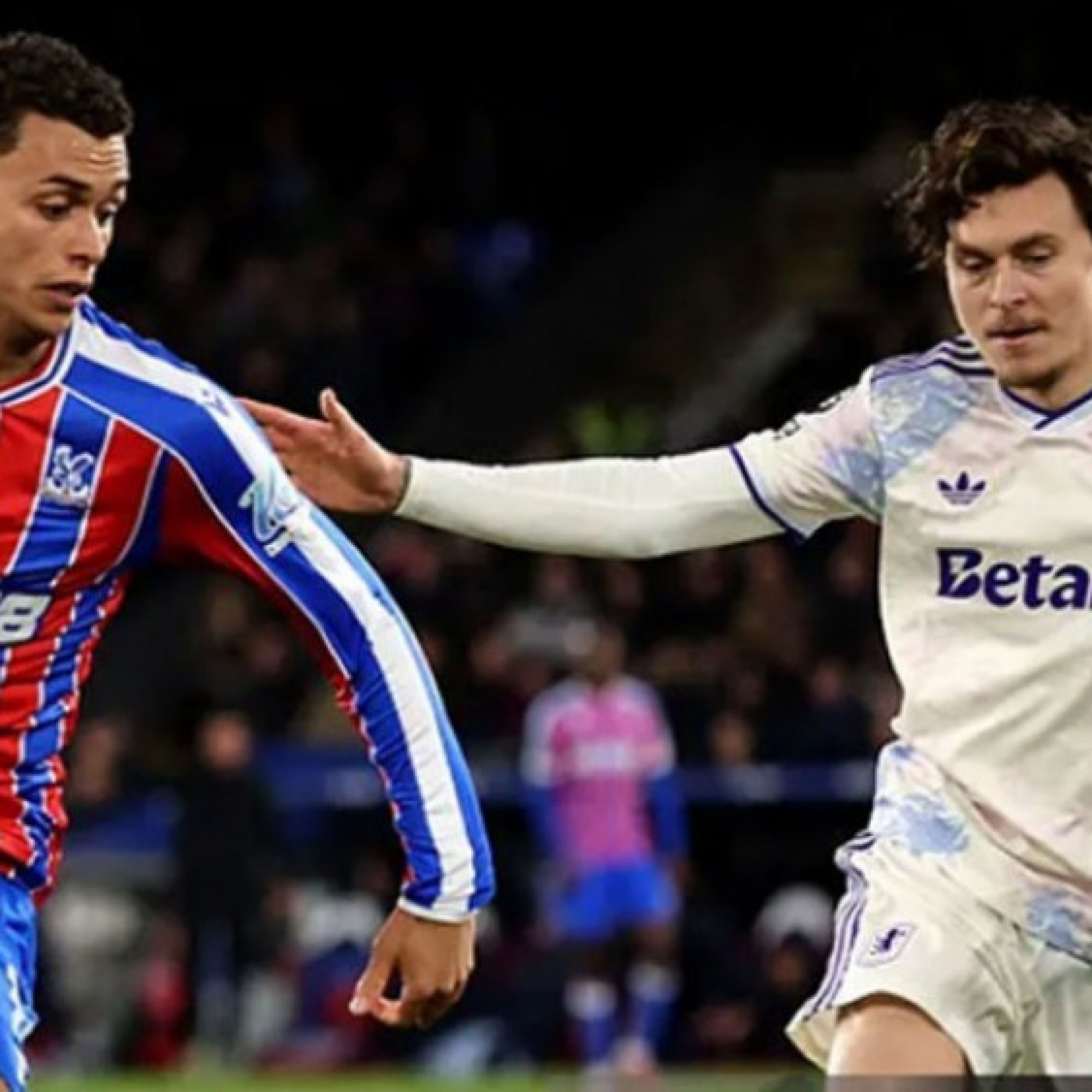  - Kết quả bóng đá Crystal Palace - Aston Villa: Lỡ thời cơ vượt Man City (Ngoại hạng Anh)