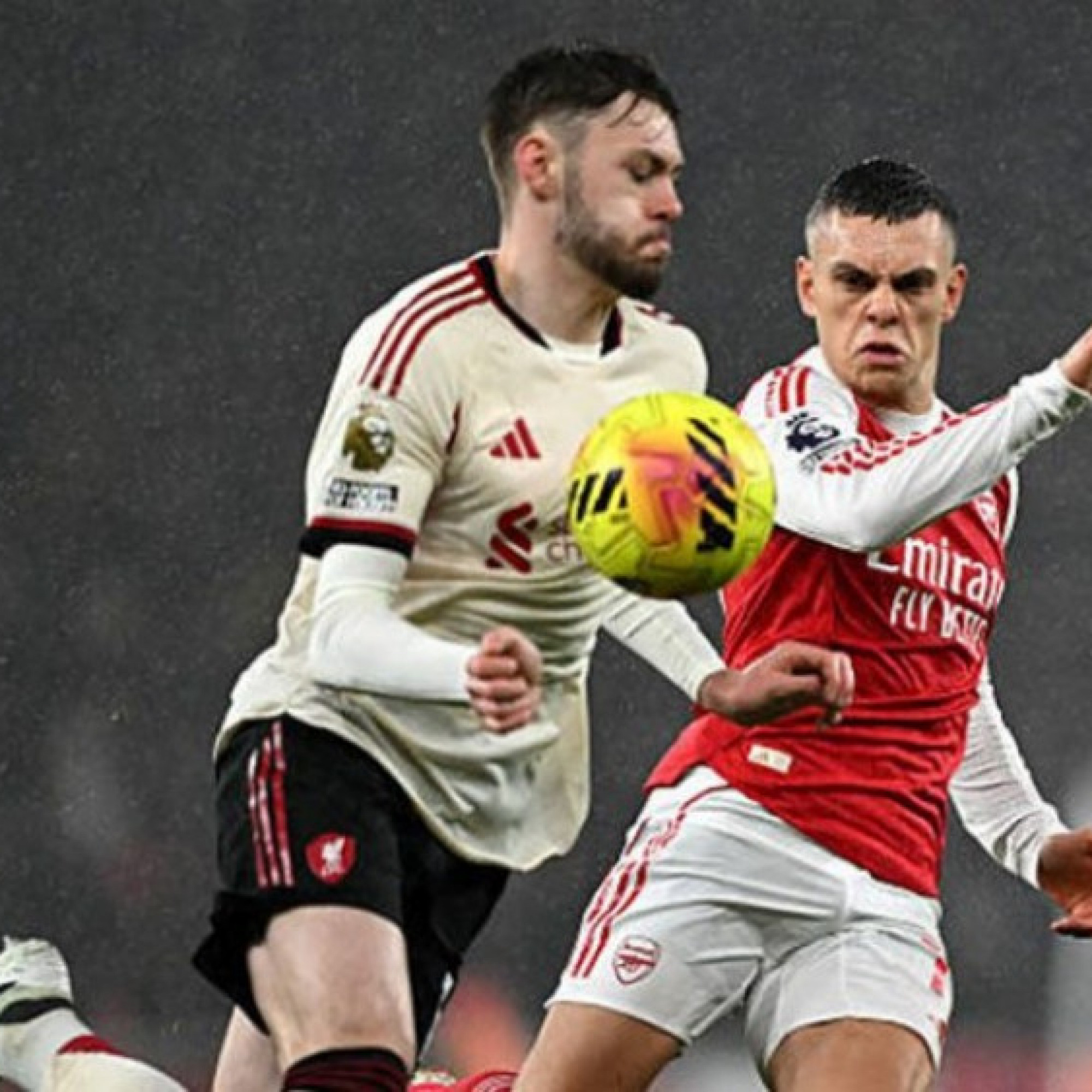  - Kết quả bóng đá Arsenal - Liverpool: Xà ngang giải cứu, hồi hộp cuối trận (Ngoại hạng Anh)