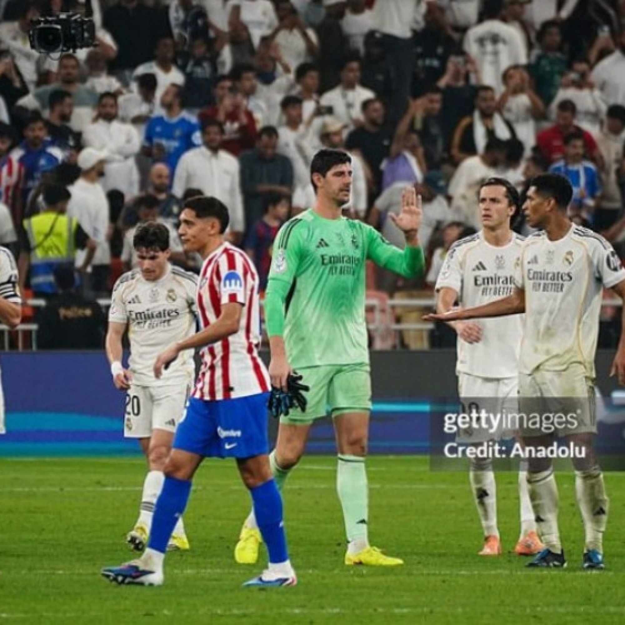  - Real thắng nhọc Atletico: Coi chừng bị Barcelona chọc vào điểm yếu chí tử