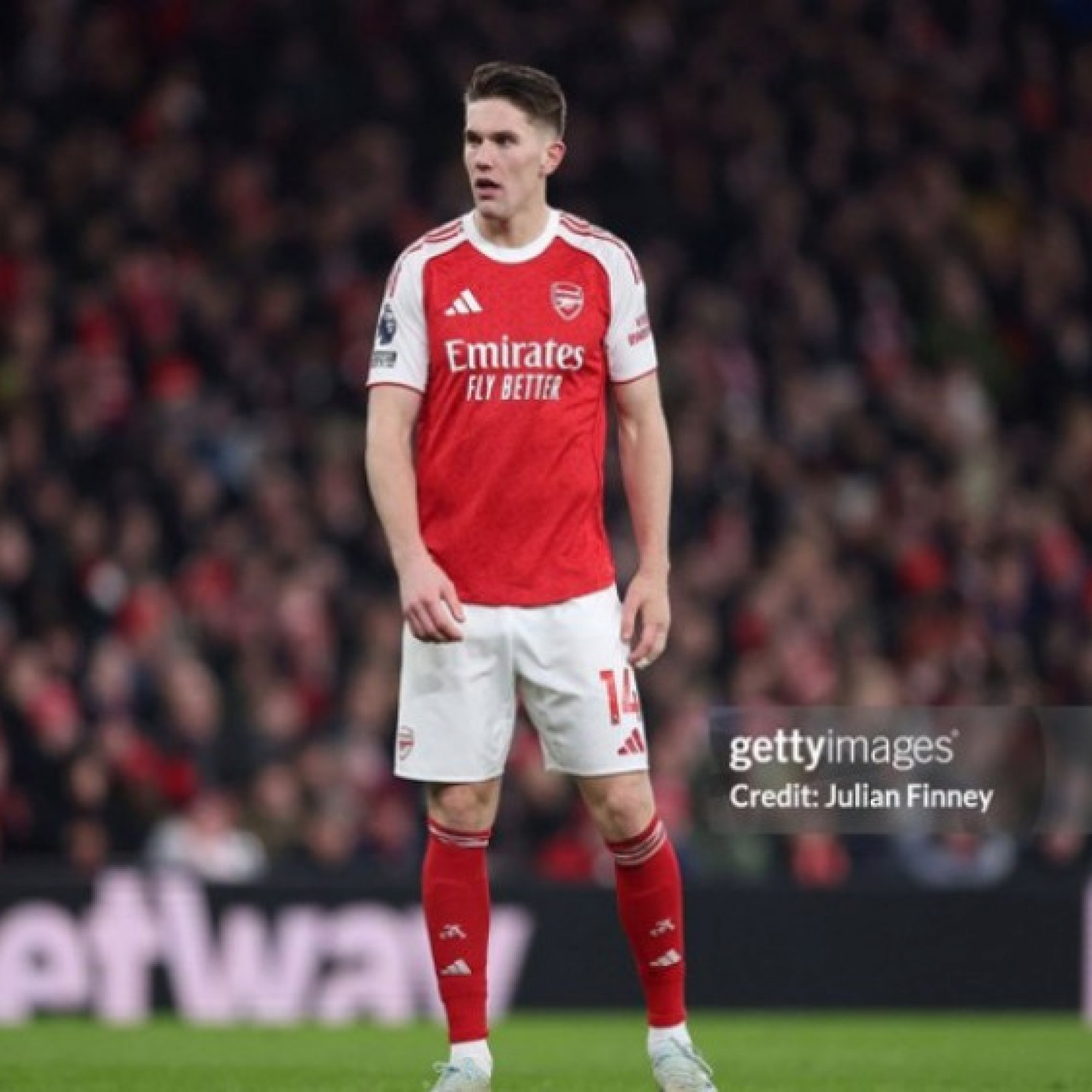  - Gyokeres gây thất vọng ở Arsenal, huyền thoại MU chê không thương tiếc