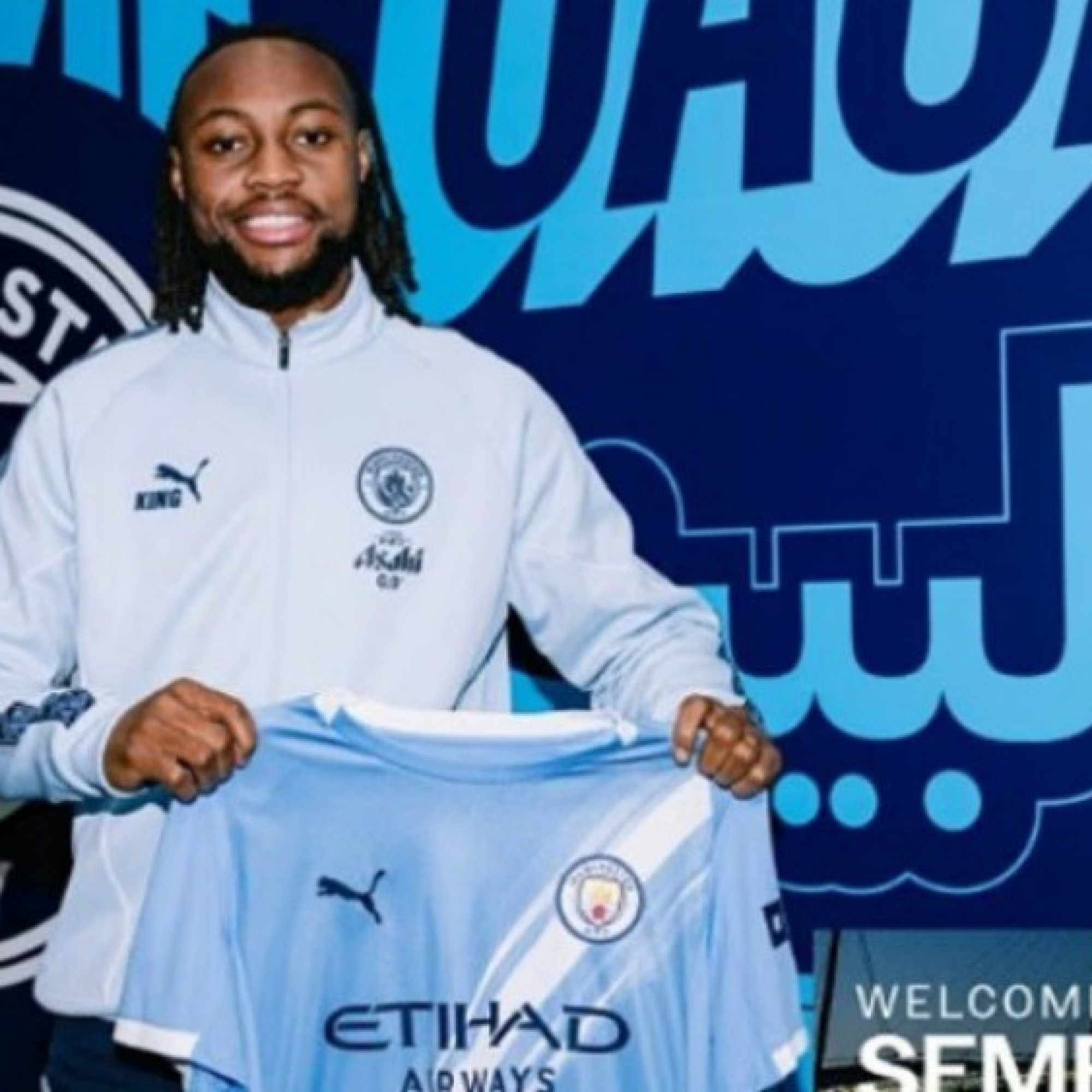  - Semenyo chính thức ra mắt Man City, chọn số áo của huyền thoại bị Pep ruồng bỏ