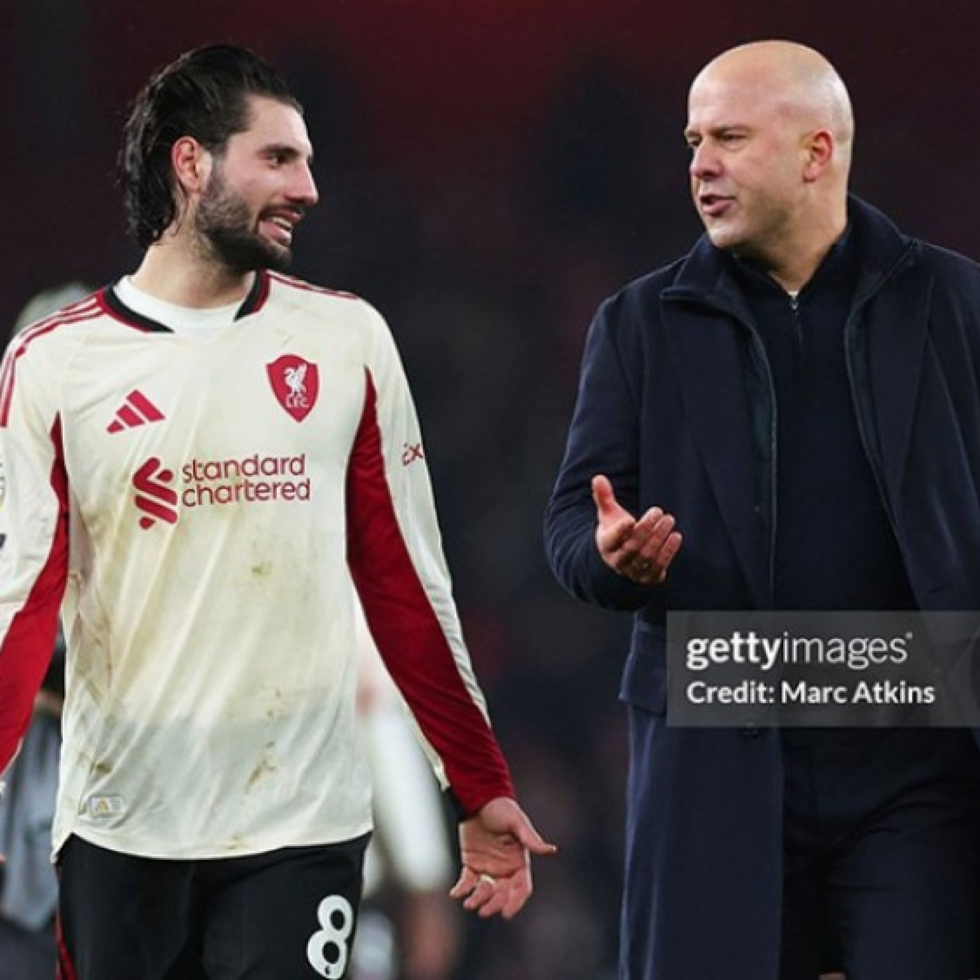  - Liverpool hòa Arsenal chớ vội mừng: Hàng công "vô hại" nhất 16 năm, khó giữ top 4