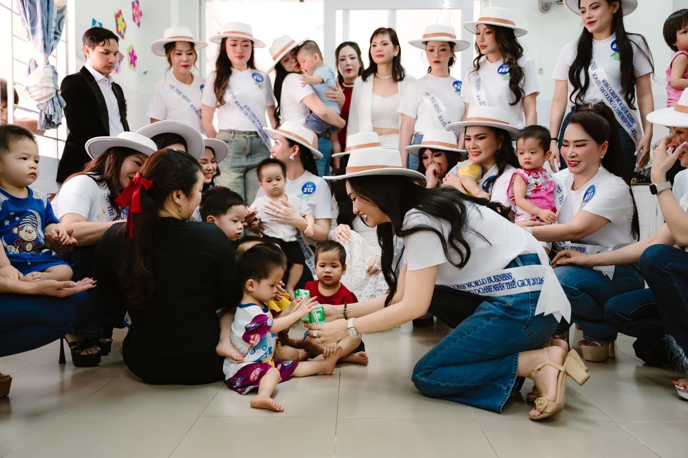 Thí sinh Miss Ocean World Business 2026 gây quỹ từ thiện kỷ lục gần 1 tỷ đồng - 2