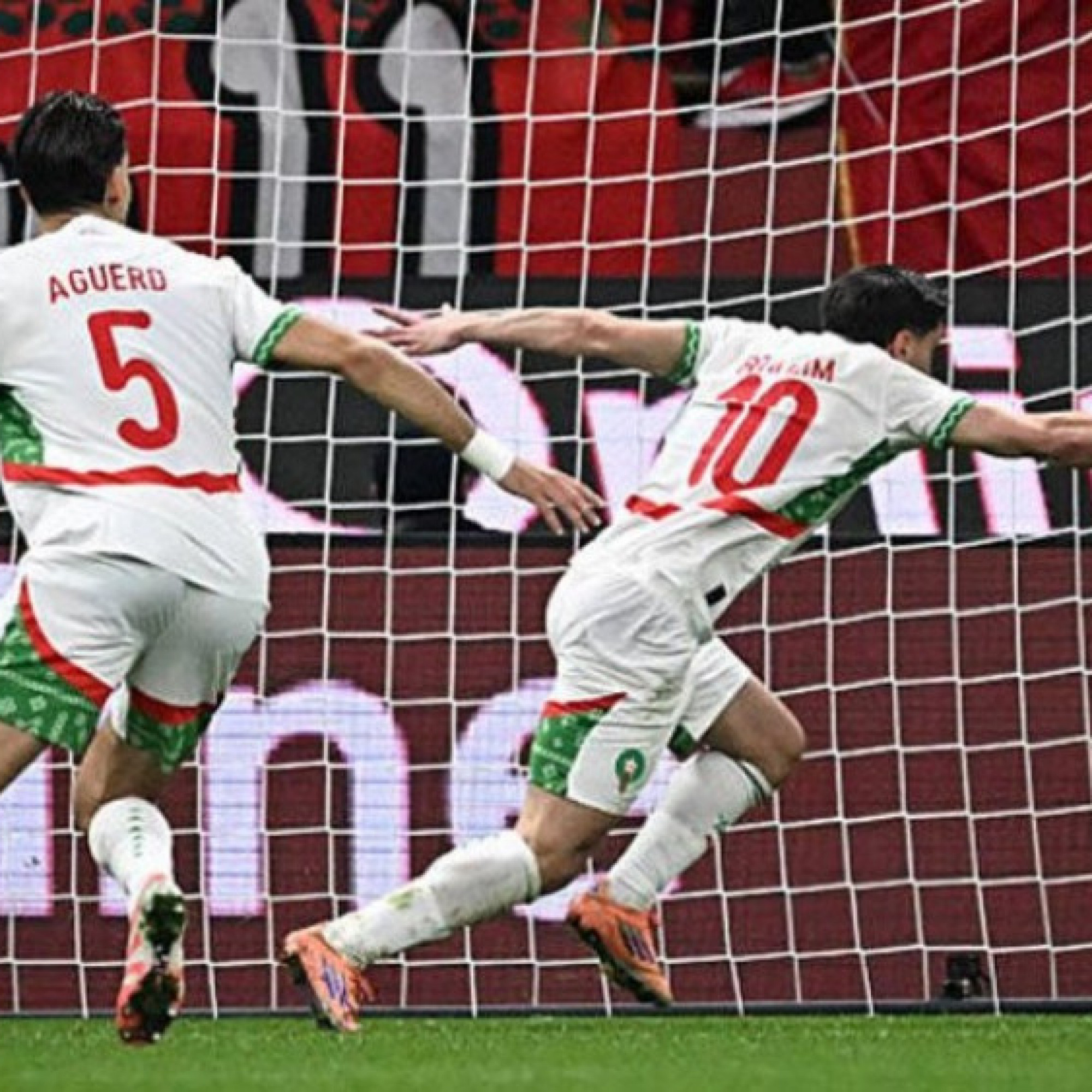  - Video bóng đá Cameroon - Morocco: Chủ nhà có lợi thế (CAN Cup)