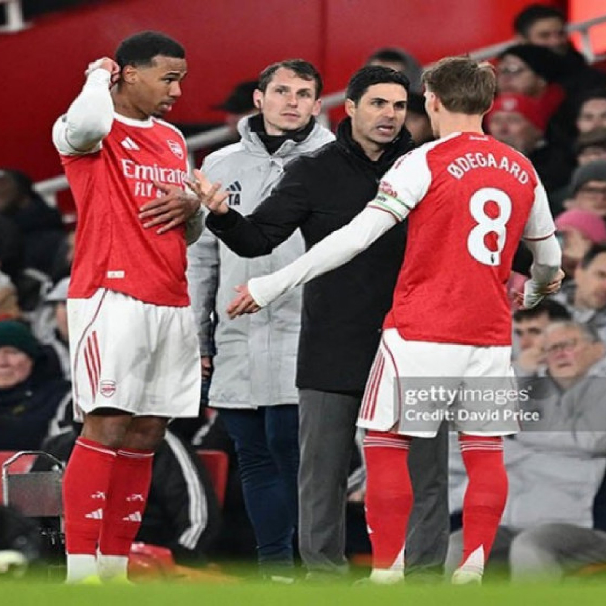  - Arsenal bỏ lỡ cơ hội vàng "cắt đuôi" Man City, bài học cay đắng mùa 2022/23