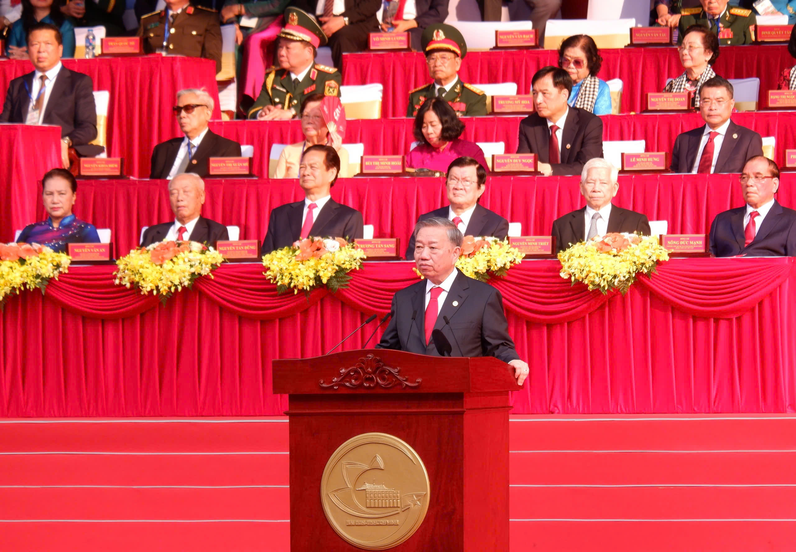 TP.HCM công bố 12 dấu ấn nổi bật năm 2025: Du lịch bứt phá toàn diện - 4