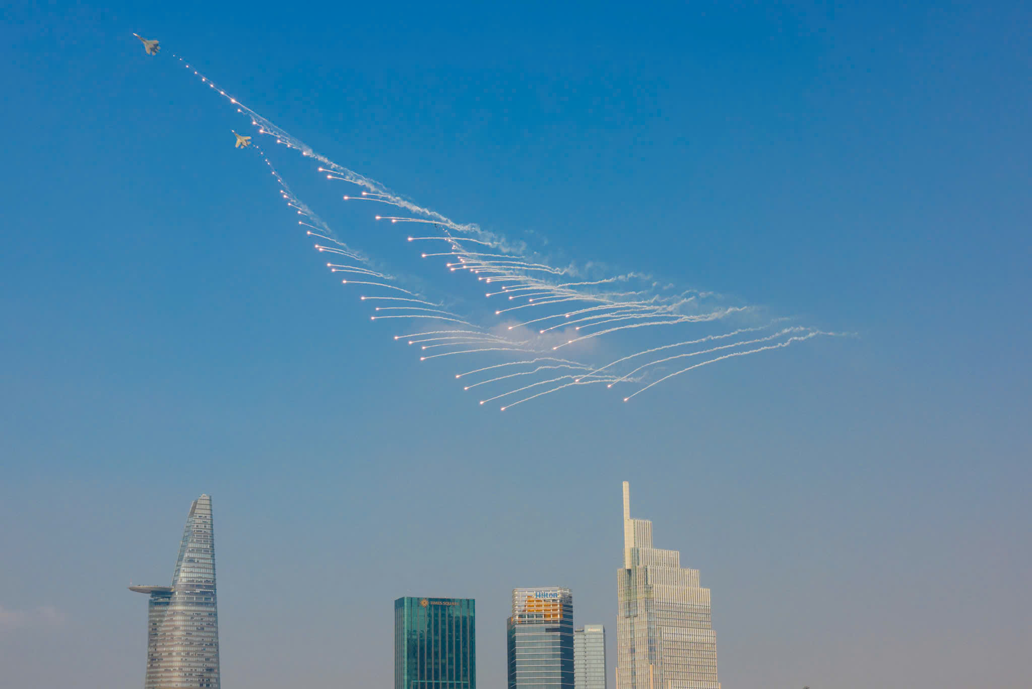 TP.HCM công bố 12 dấu ấn nổi bật năm 2025: Du lịch bứt phá toàn diện - 7