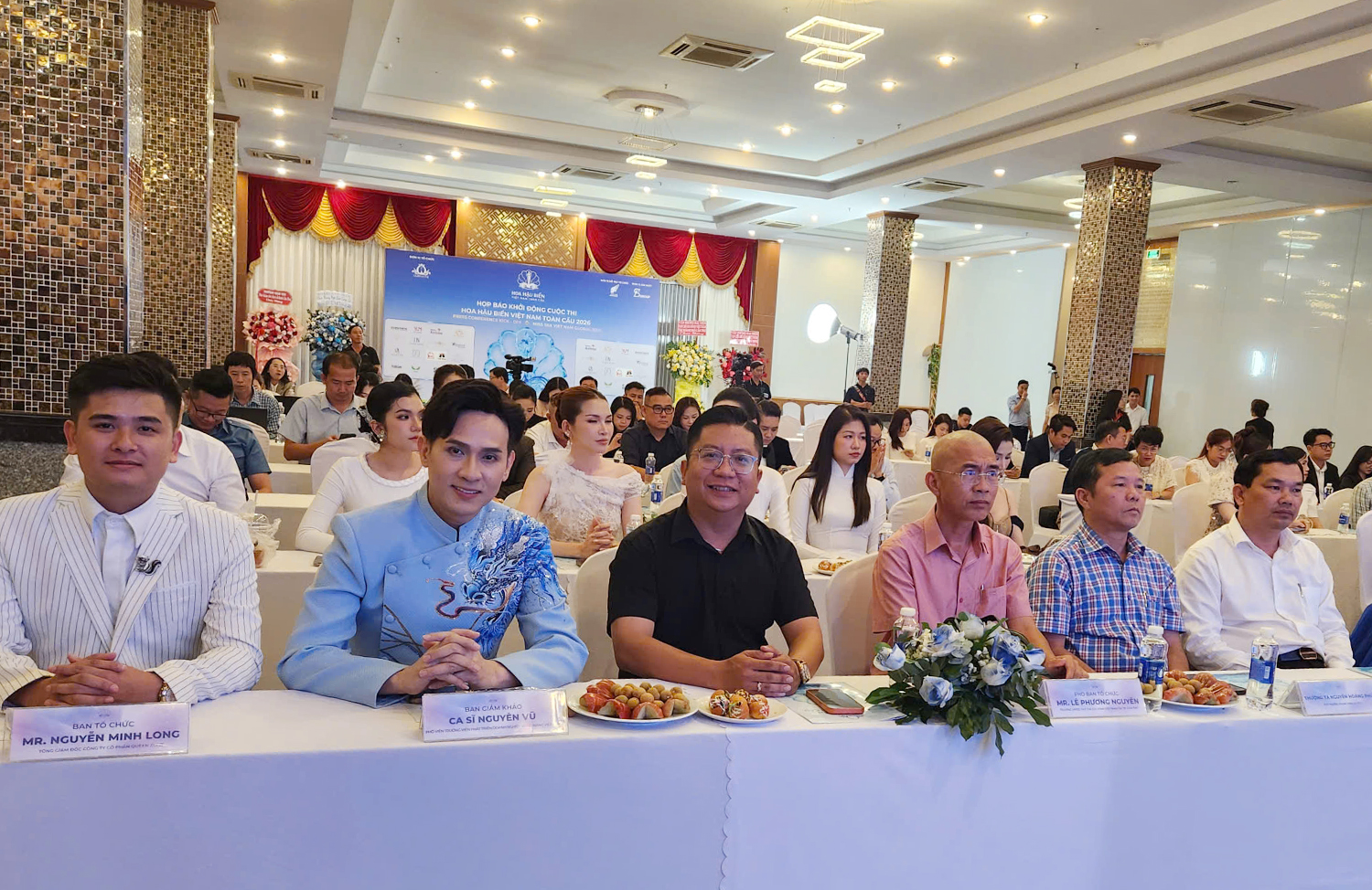 Dàn sao xuất hiện tại họp báo Hoa hậu Biển Việt Nam Toàn Cầu 2026 - 1