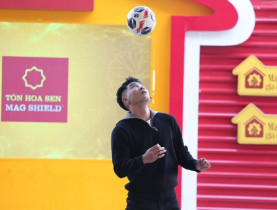  - Hà Đức Chinh rơi nước mắt tại “Mái ấm gia đình Việt” khi nhớ về tuổi thơ mất cha