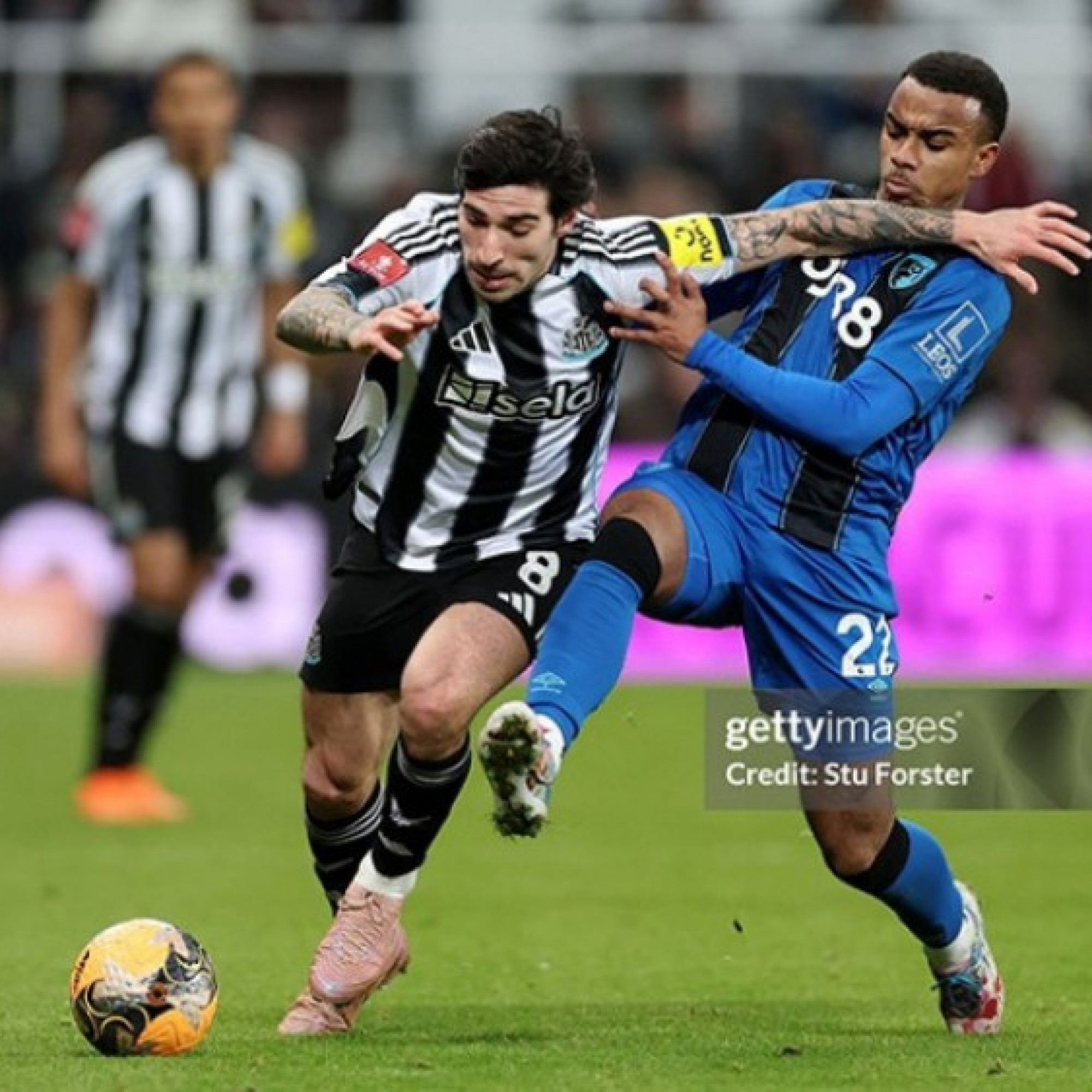  - Kết quả bóng đá Newcastle - Bournemouth: Rượt đuổi điên rồ, người hùng luân lưu (FA Cup)