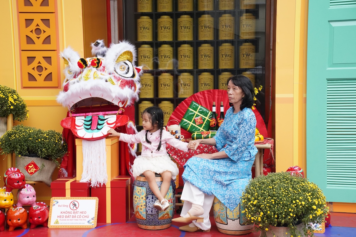 check-in khong gian tet xua giua long tp.hcm - 4