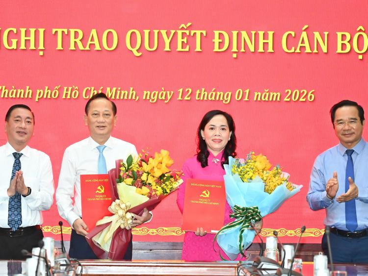 Ban Thường vụ Thành ủy TPHCM điều động 2 Thành ủy viên