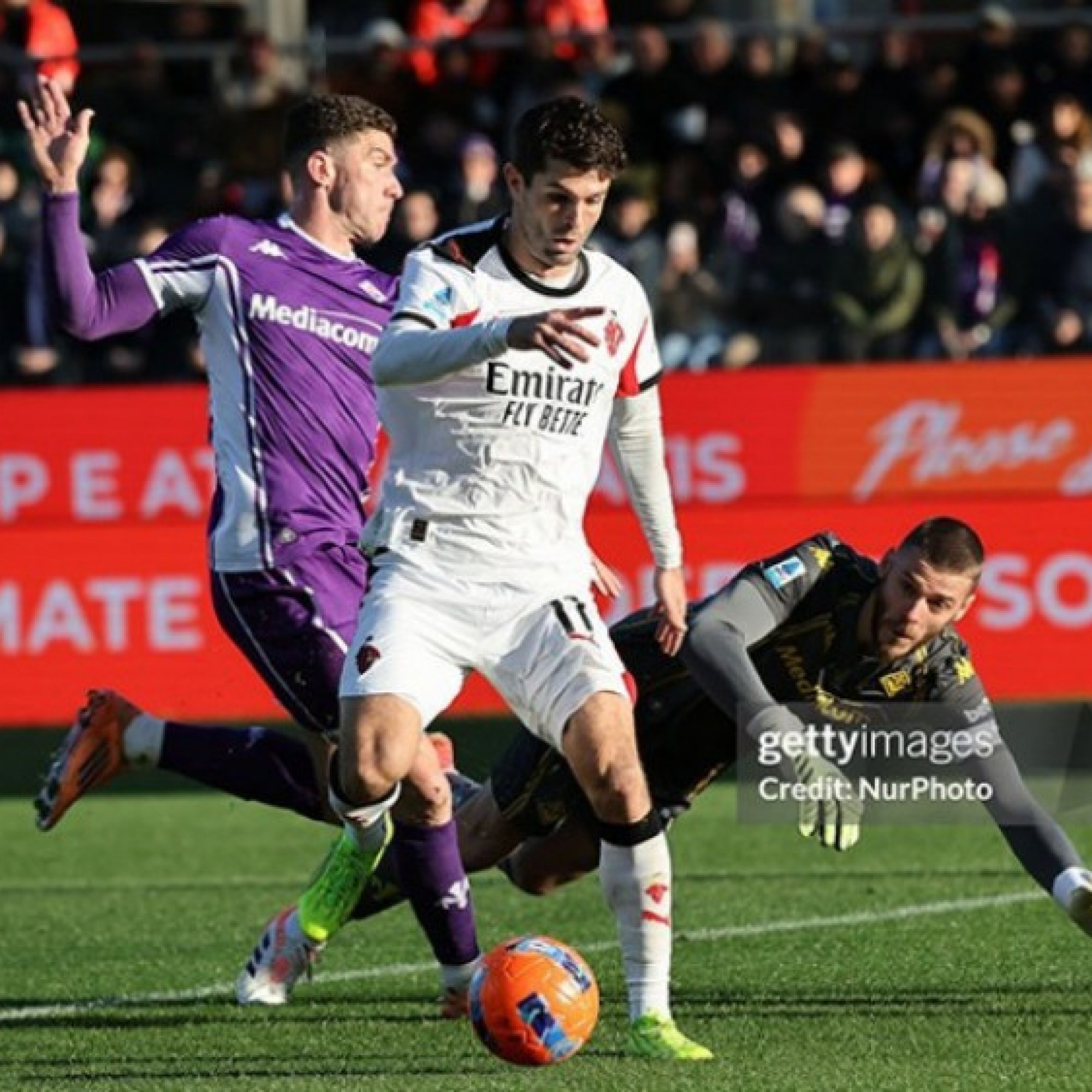 - Video bóng đá Fiorentina - AC Milan: De Gea chói sáng, thoát hiểm phút 90 (Serie A)