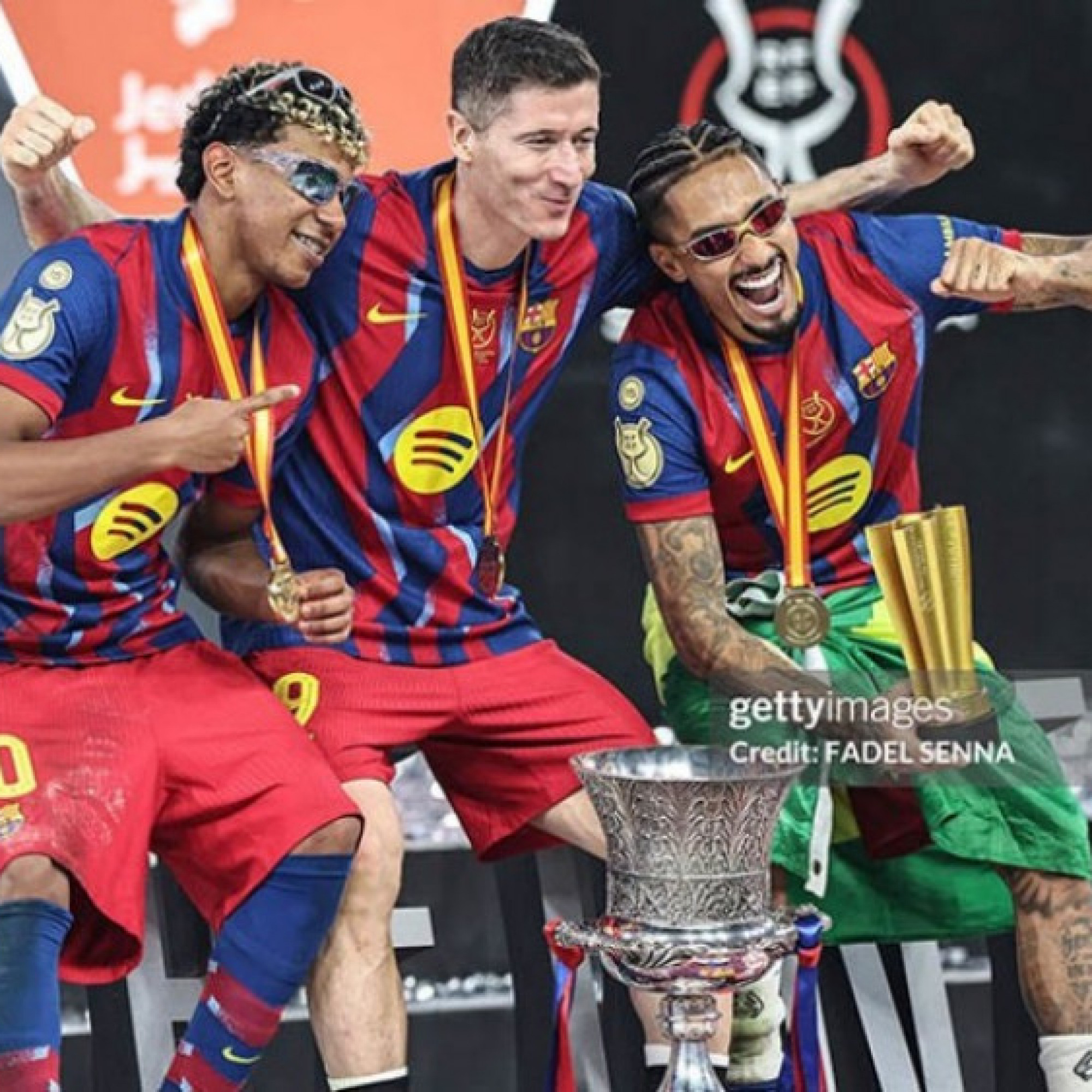  - Chung kết Siêu cúp Tây Ban Nha: Bộ ba Raphinha - Lewandowski - Yamal ăn mừng ngạo nghễ