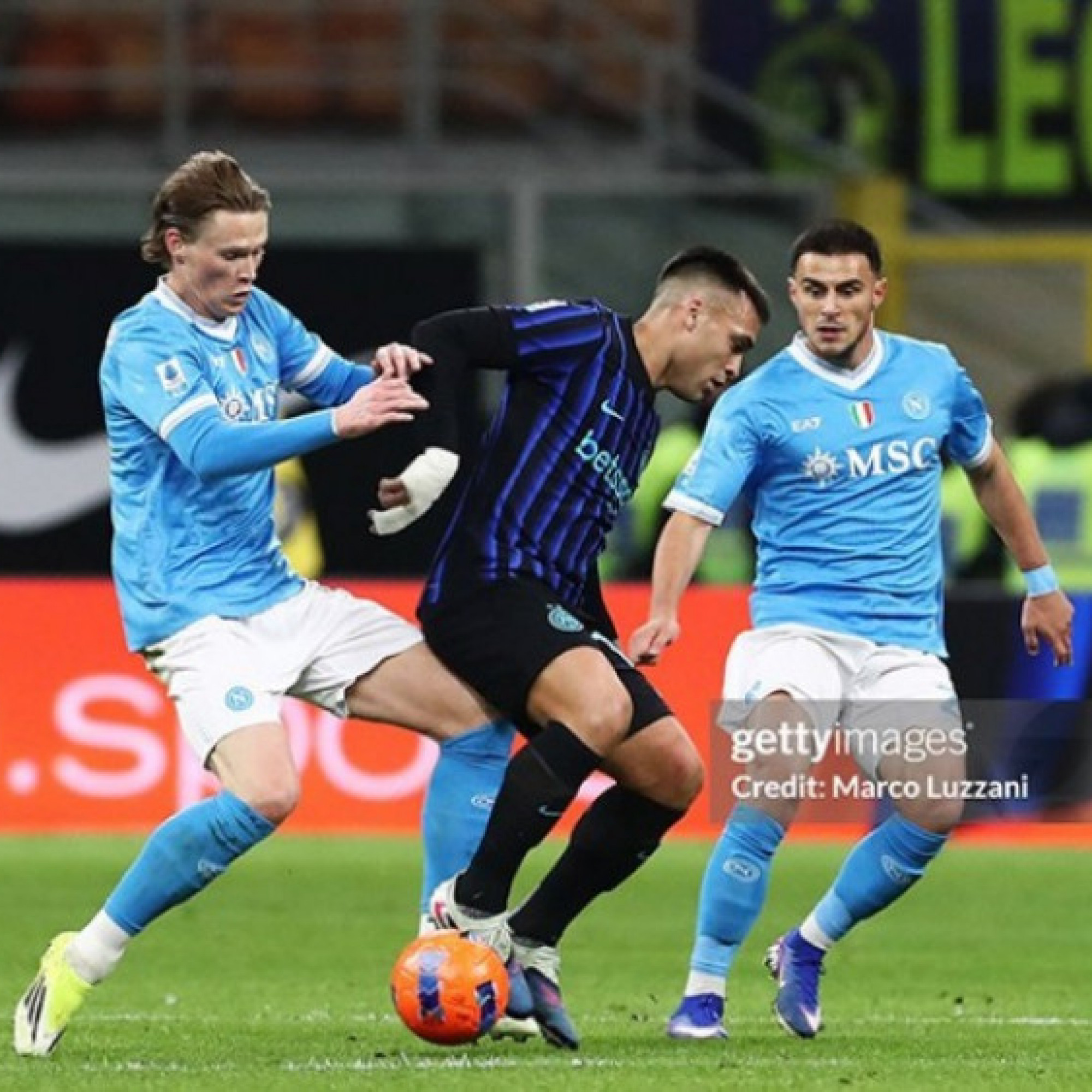  - Video bóng đá Inter Milan - Napoli: Cú đúp McTominay, rượt đuổi kịch tính (Serie A)