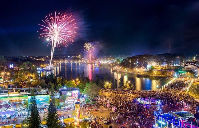 Lâm Đồng sẽ bắn pháo hoa tại nhiều điểm trong đêm giao thừa Tết Bính Ngọ 2026 - 2