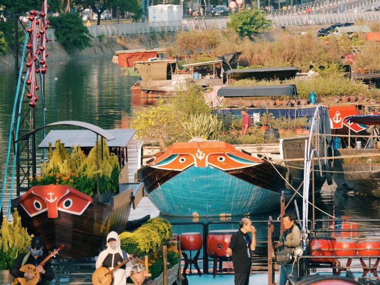 TP.HCM tổ chức chợ hoa xuân “Trên bến dưới thuyền” Tết Bính Ngọ 2026