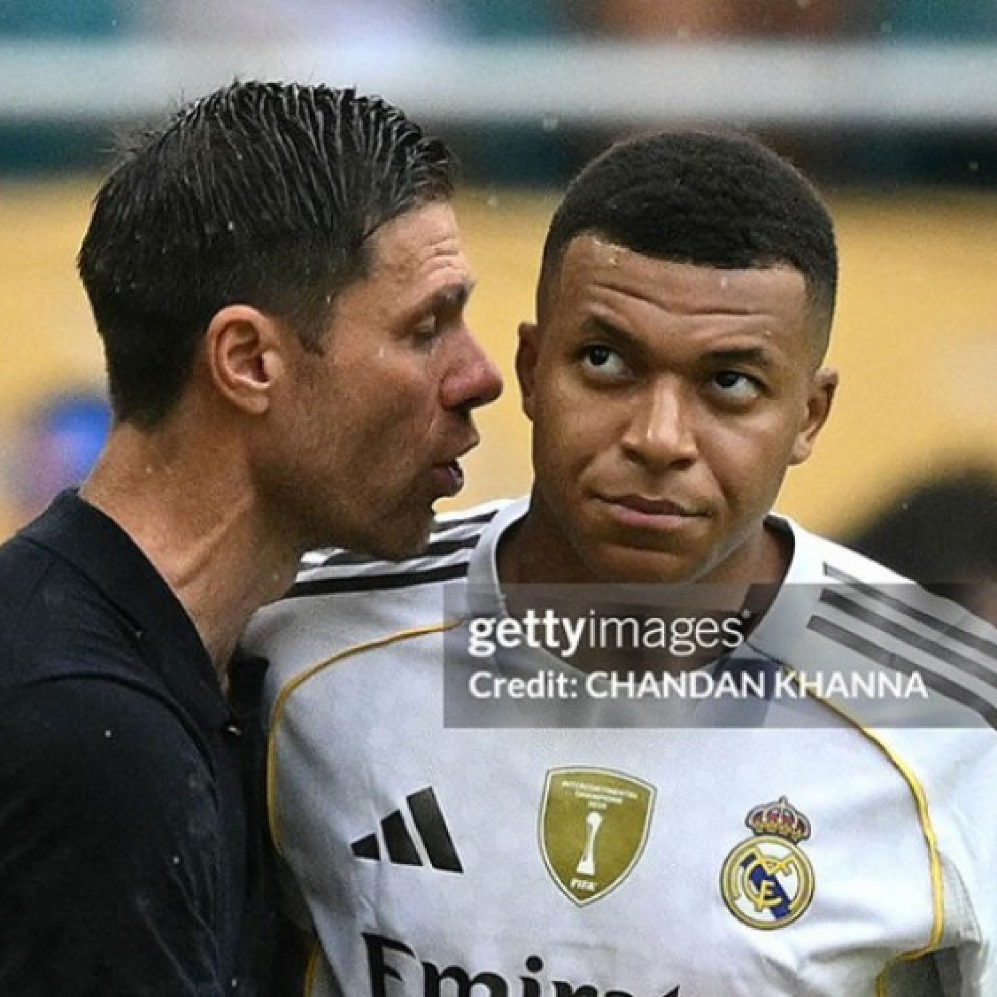  - Real chia tay HLV Xabi Alonso, Mbappe lên tiếng giữa sóng gió