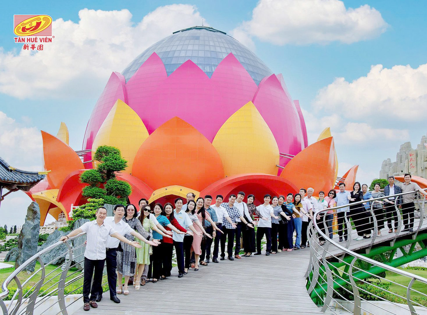 Khánh thành Liên Hoa Bảo Tháp kèm chương trình nướng bánh pía kỷ lục - 4