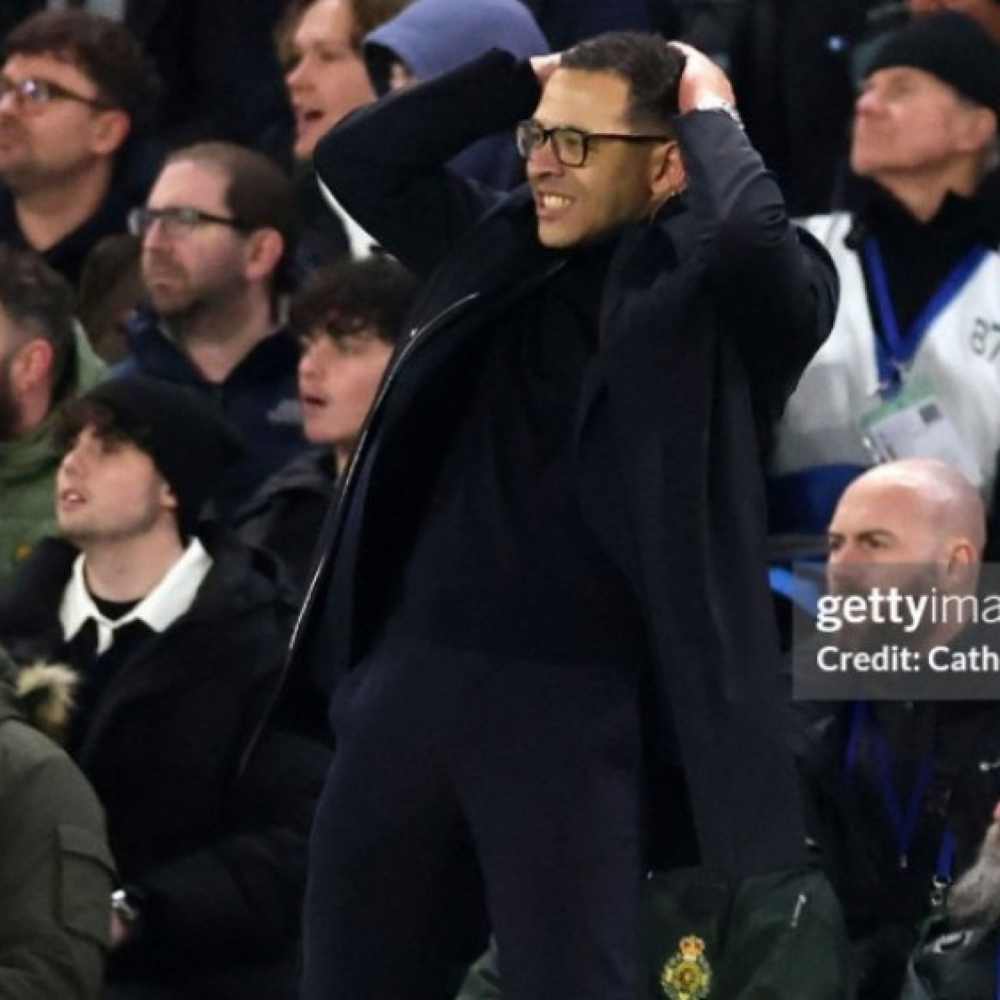  - Chelsea thua sát nút Arsenal: Tiếc nuối của Rosenior, "ma thuật đen" lại lên ngôi