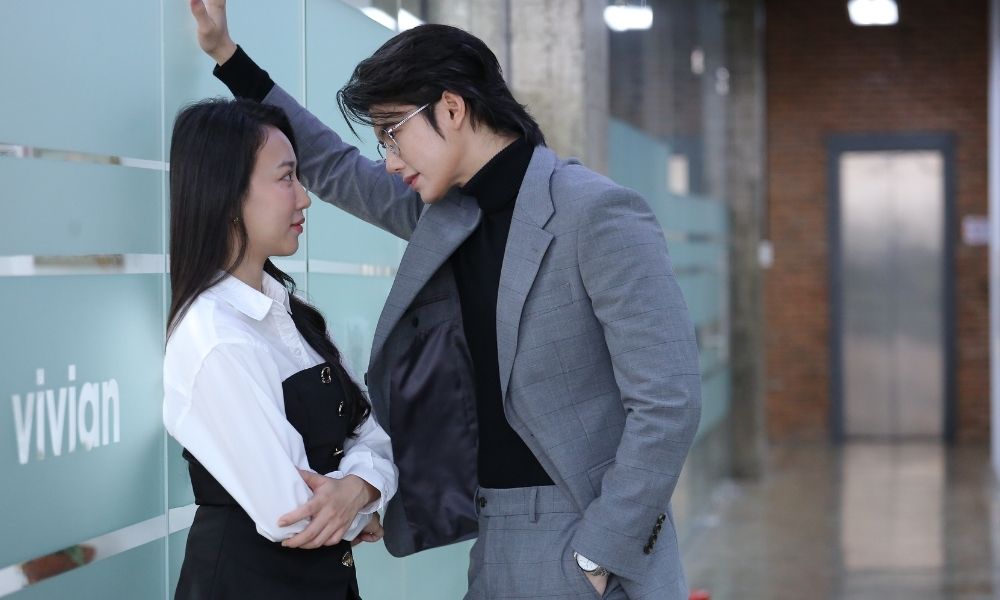 Mối quan hệ ngày càng phức tạp giữa Ánh Minh và thiếu gia Vinh trong Người thừa kế không danh phận - 3