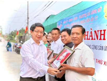  - Rộn ràng công trình, lan tỏa niềm tin hướng về Đại hội XIV của Đảng