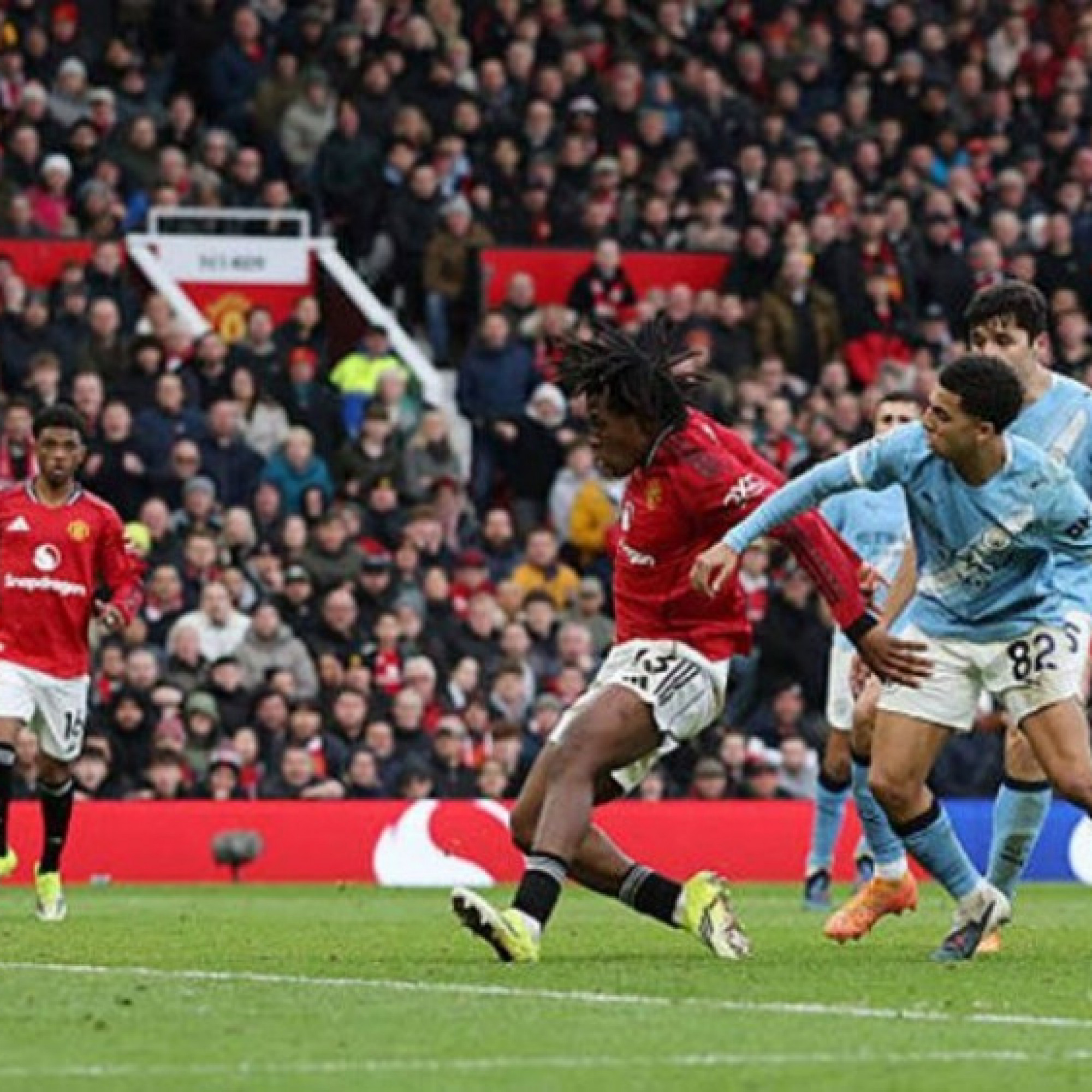 Trực tiếp bóng đá MU - Man City: Mount ghi bàn không được tính (Ngoại hạng Anh) (Hết giờ)