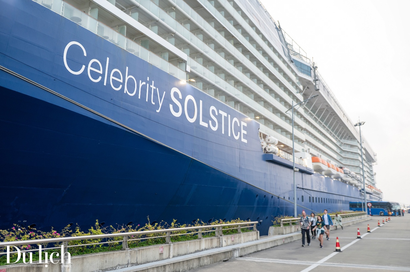 Sôi động tàu biển quốc tế đến du lịch Quảng Ninh - 2