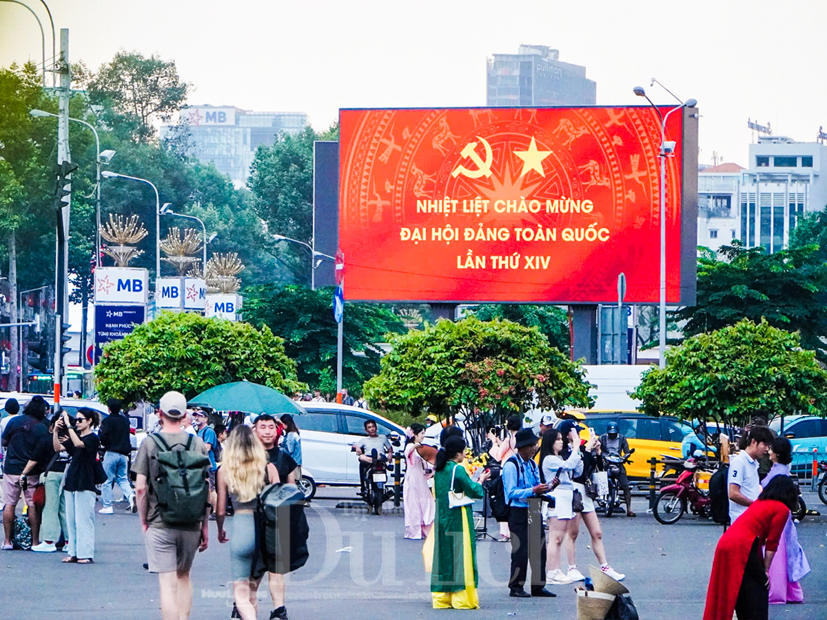 Đại hội Đảng lần thứ XIV họp phiên trù bị với 1.586 đại biểu - 1